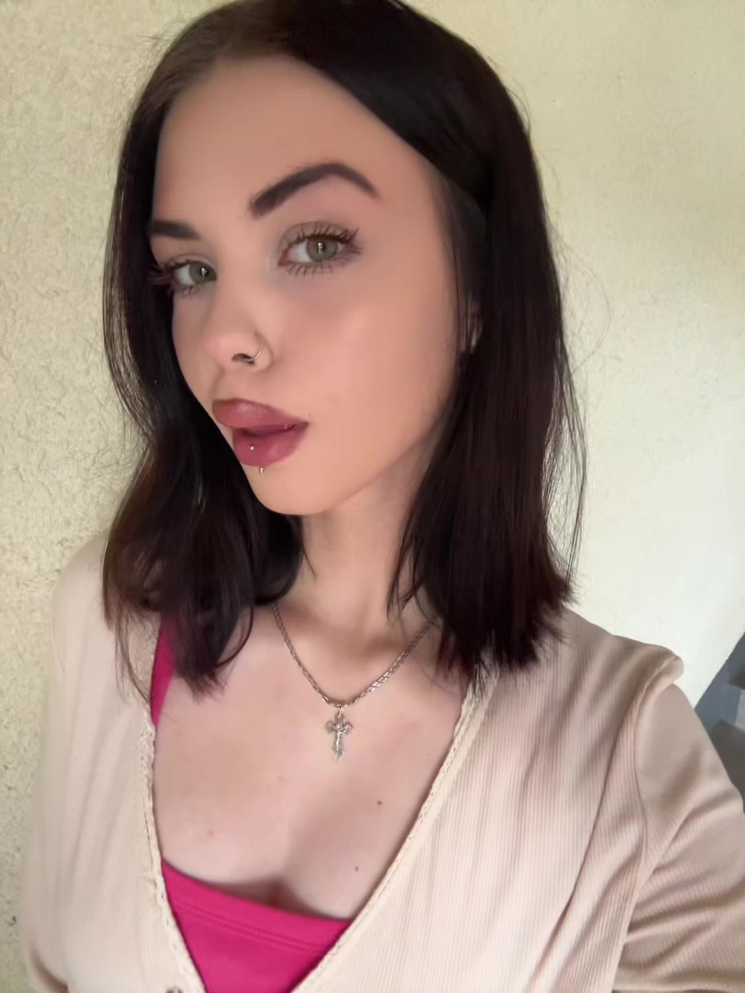 @алисия