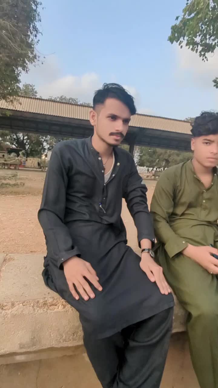 @𝓱𝓪𝓷𝓭𝓼𝓸𝓶𝓮...𝓫𝓸𝔂