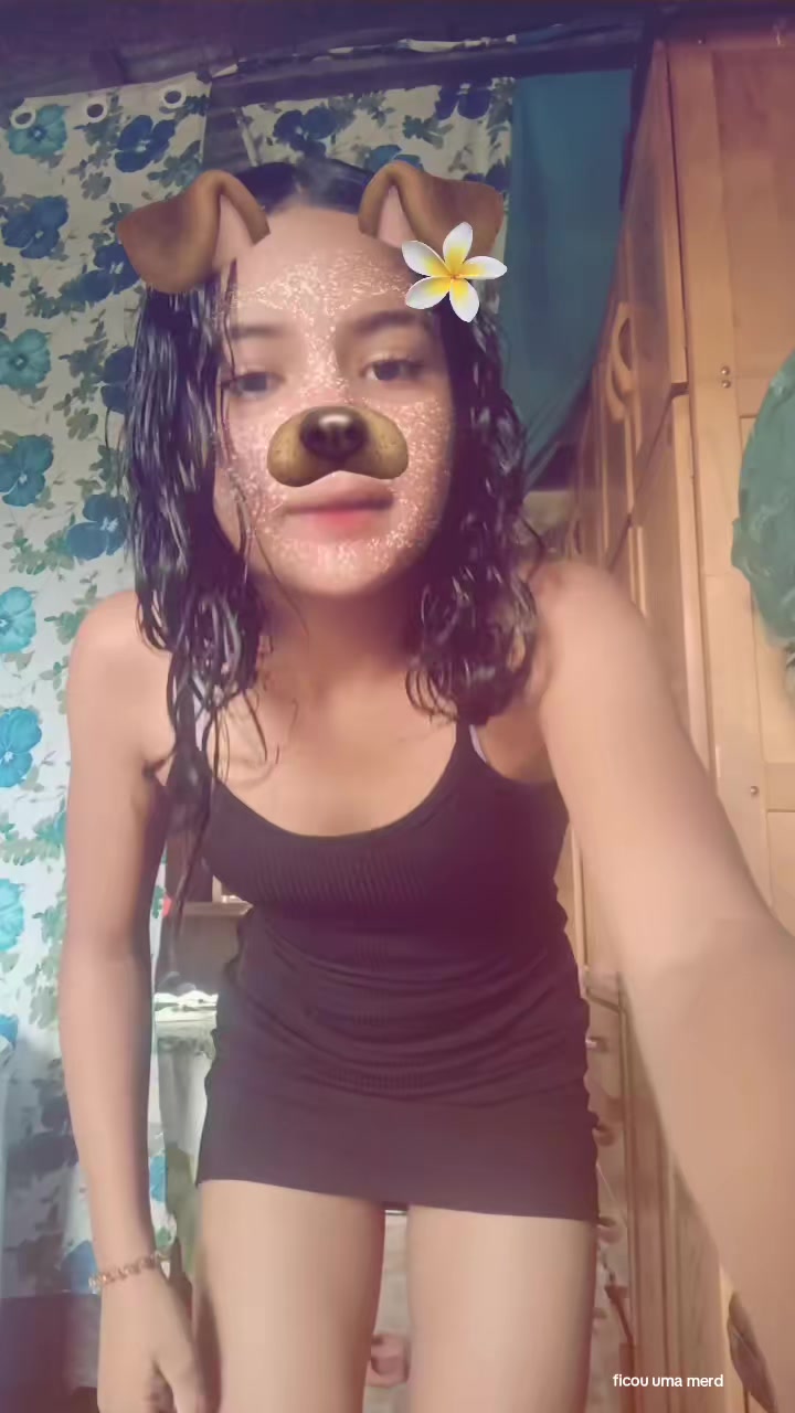 @MENINASAPECCA13