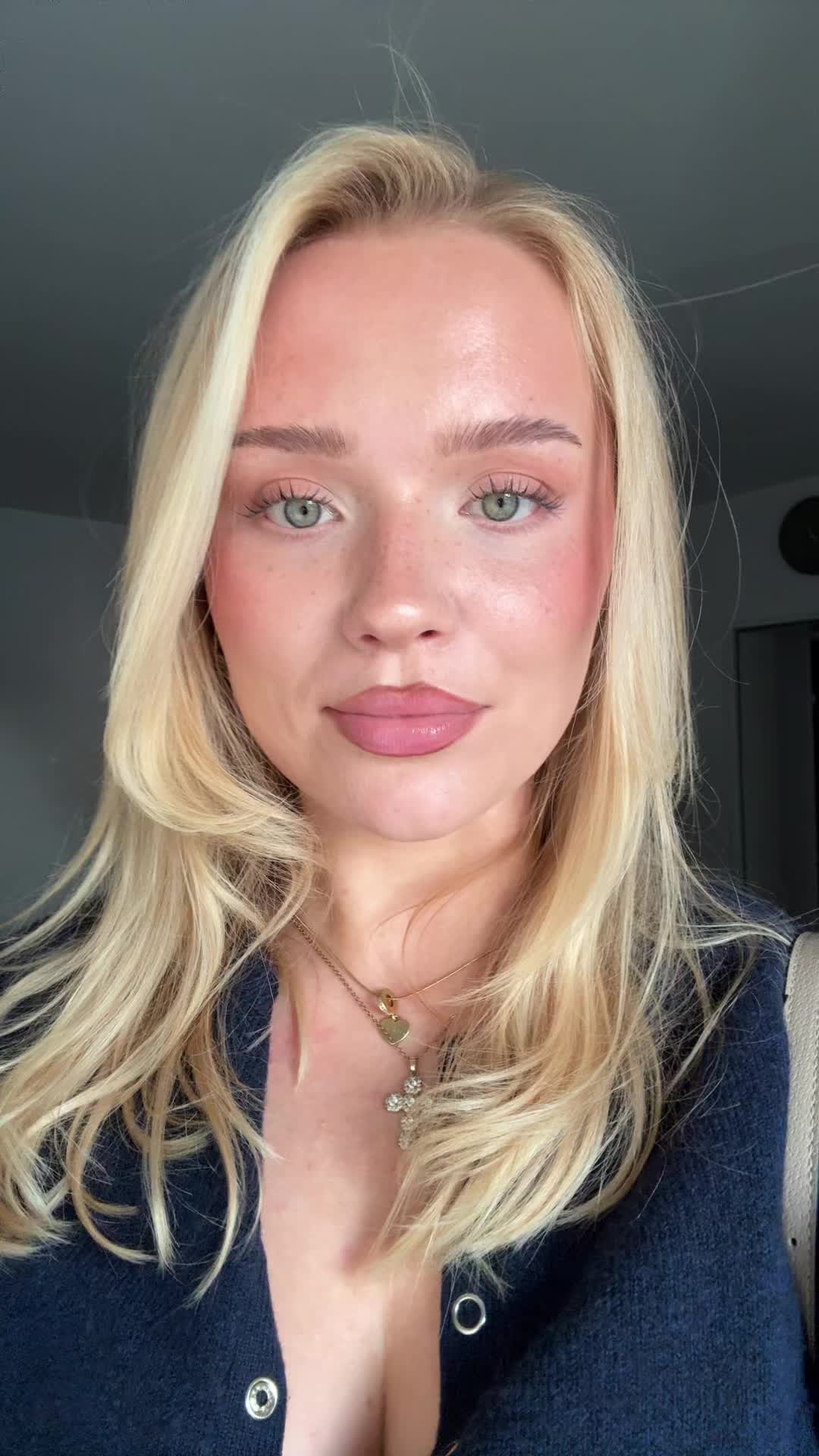 @lindaullmn