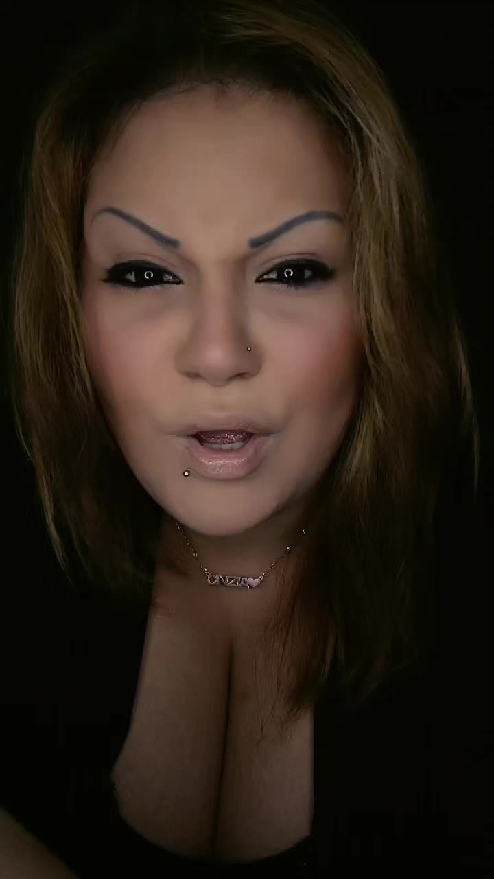 @ℭ𝔦𝔫𝔷𝔦𝔞𝔏𝔞𝔇𝔦𝔳𝔞