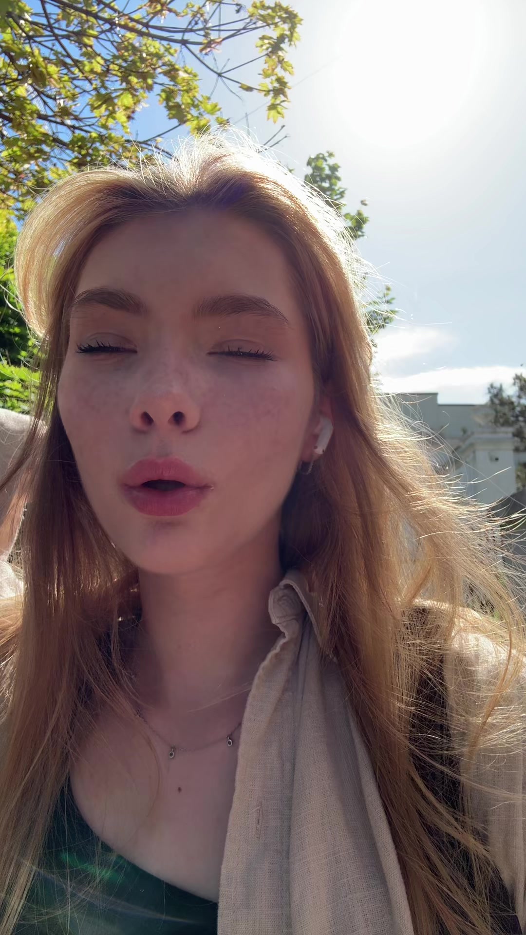 @🦇