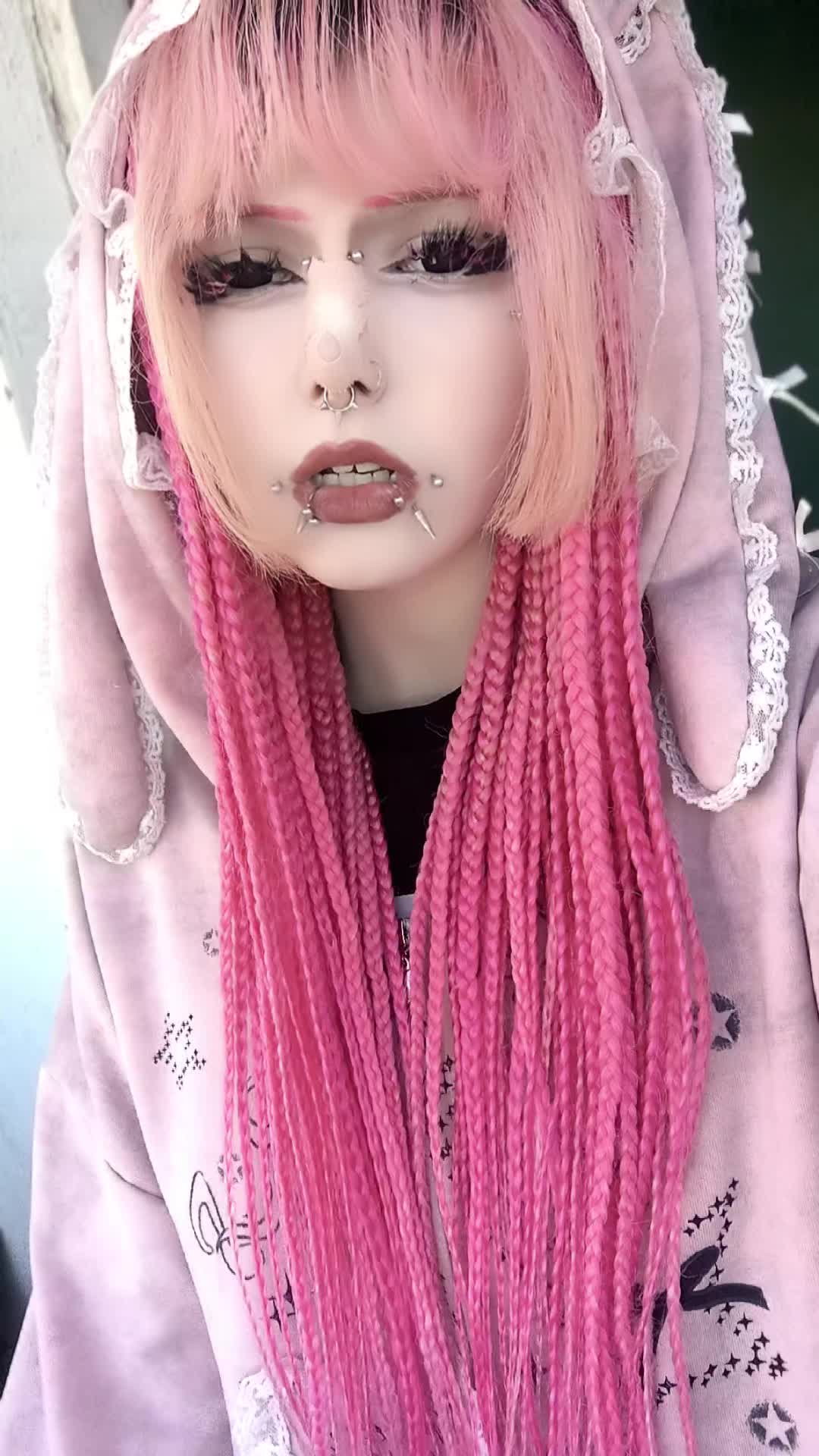 @✞