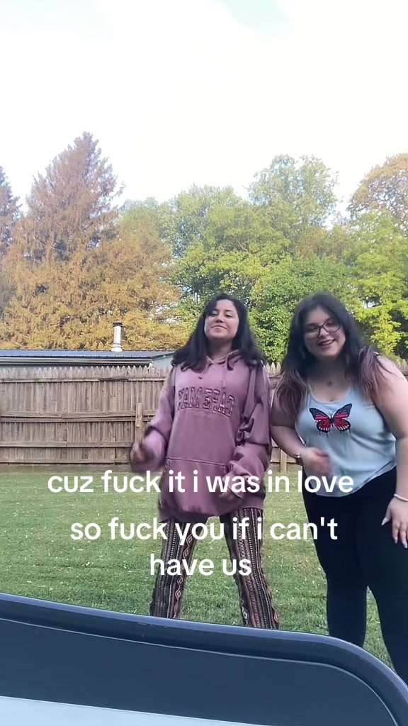 @Ur moms hot gf