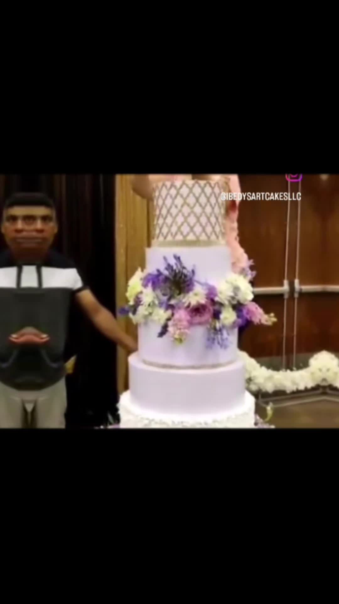 @Ibedy's Art Cakes