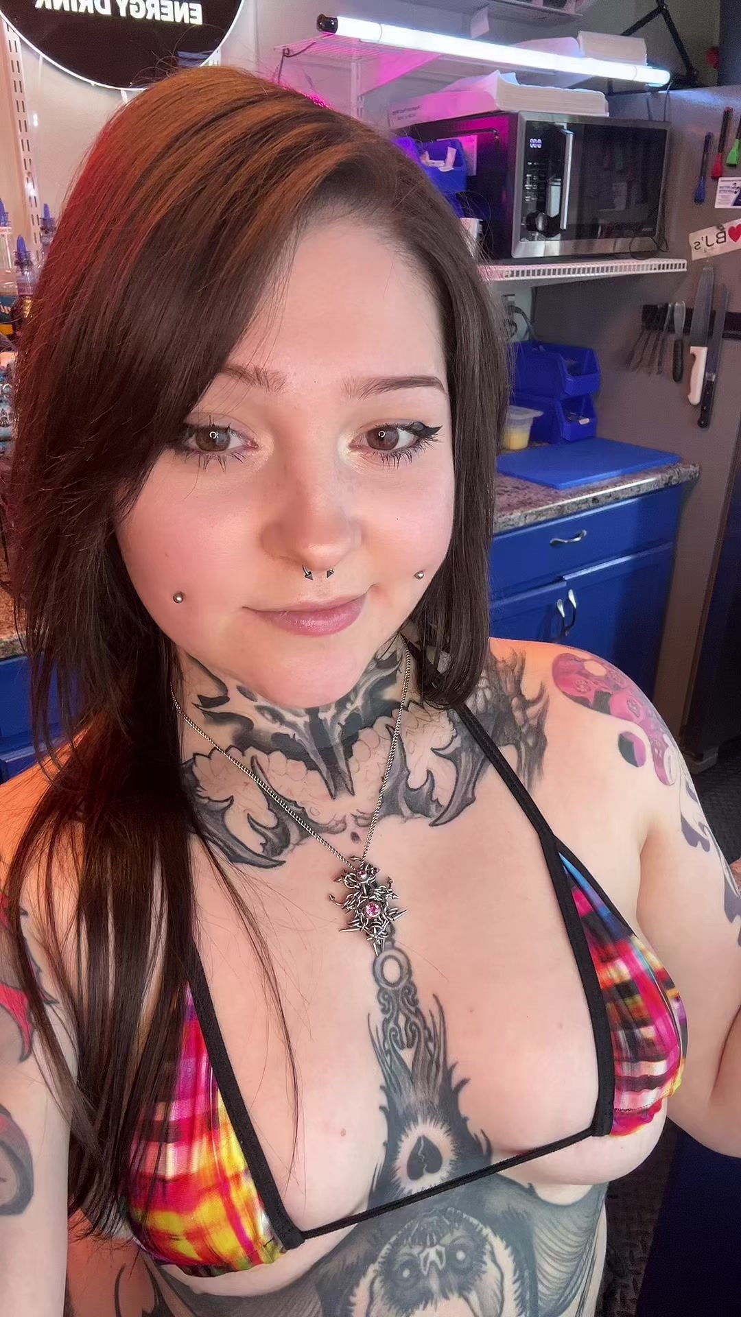 @g0rekittyz0e