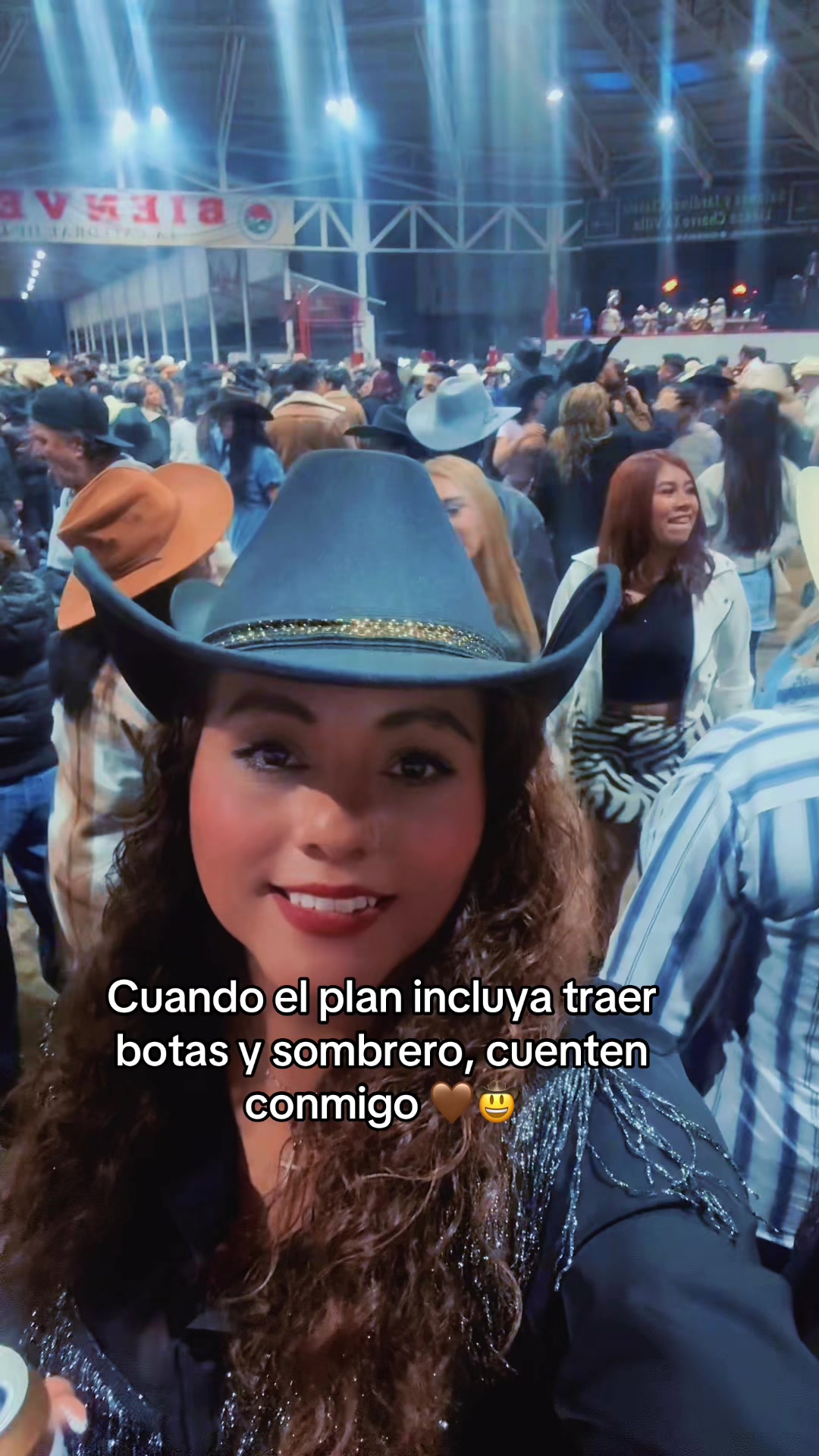 @Mónica Morales 🦋