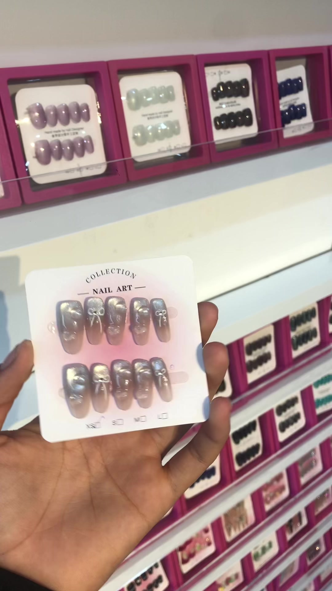 @JMhandmadepressonnails