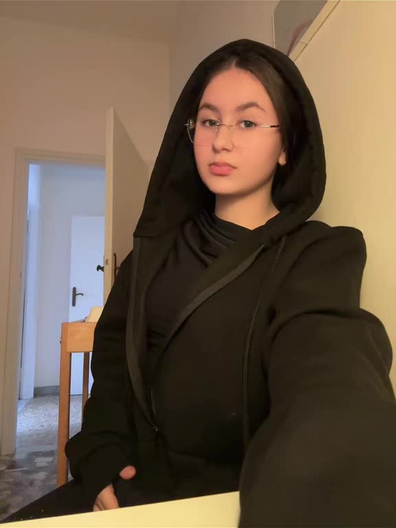 @auriii🥱🖕🏻