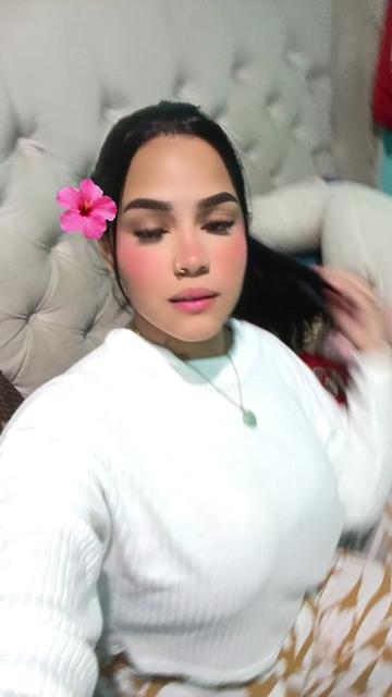 @KAROL'A๐๐ฆ