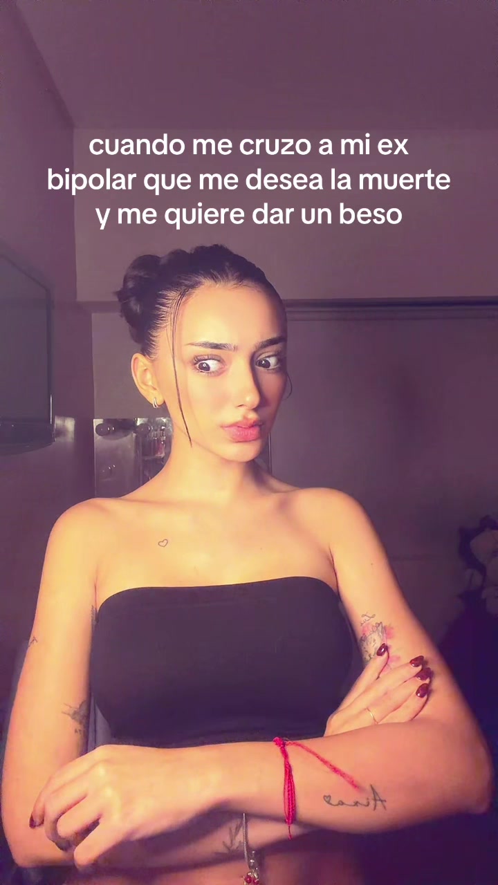 @hanni