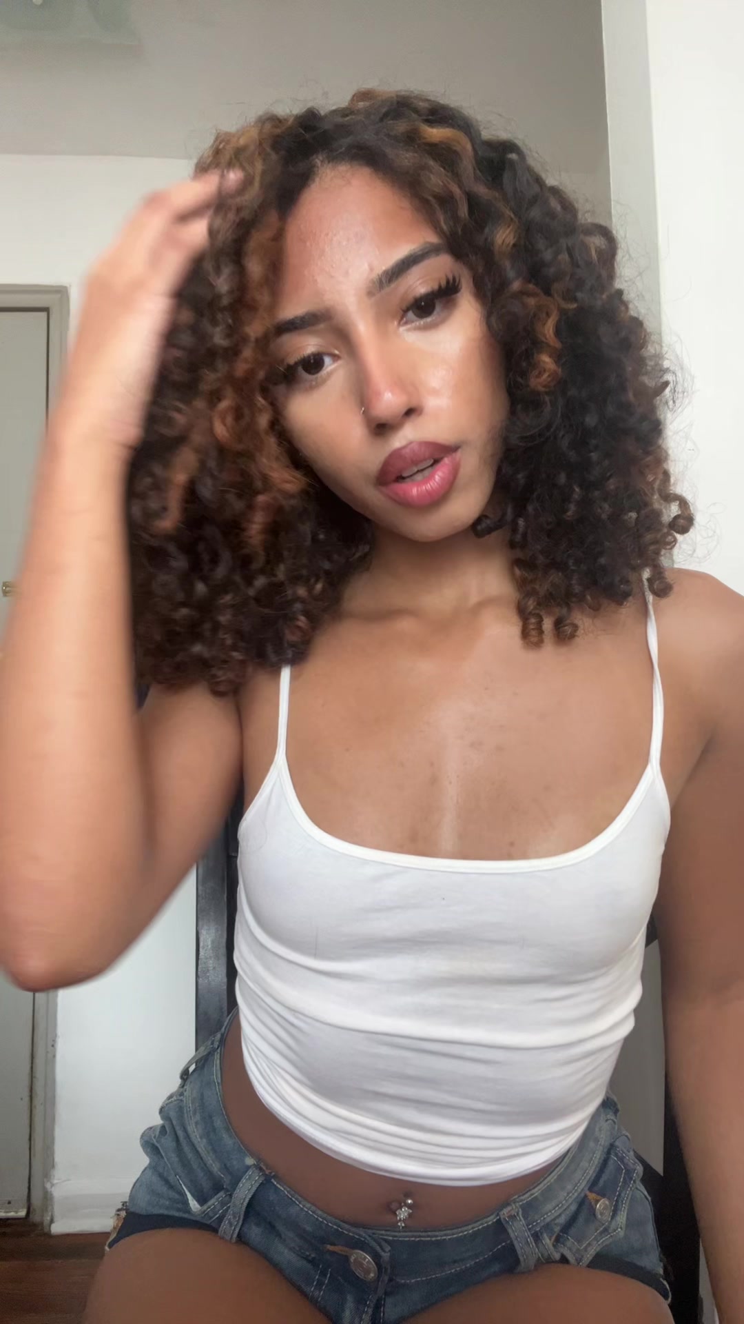 @Jamie 𝜗𝜚