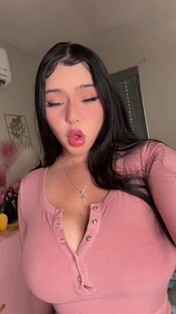 @Xoxlovelysweets