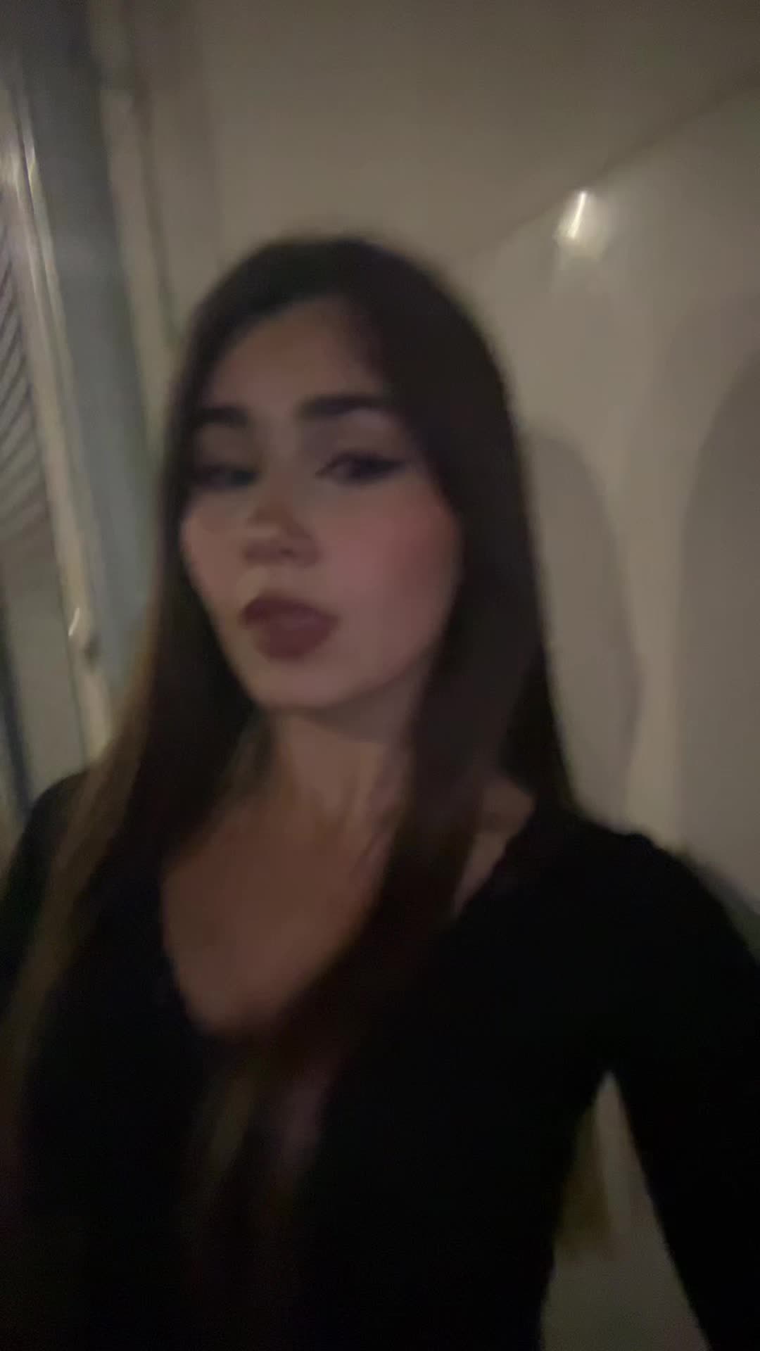 @𝓲𝓵𝓮𝓷𝓲𝓪 🦇