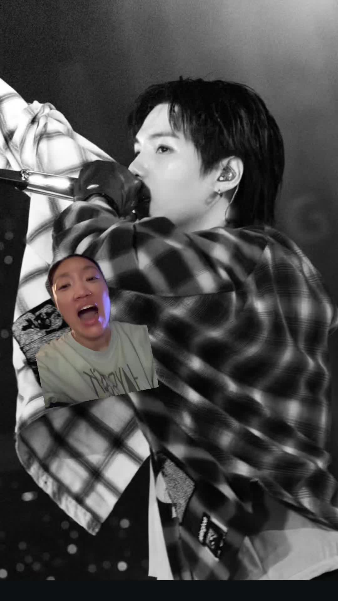@Crispy_Shooky