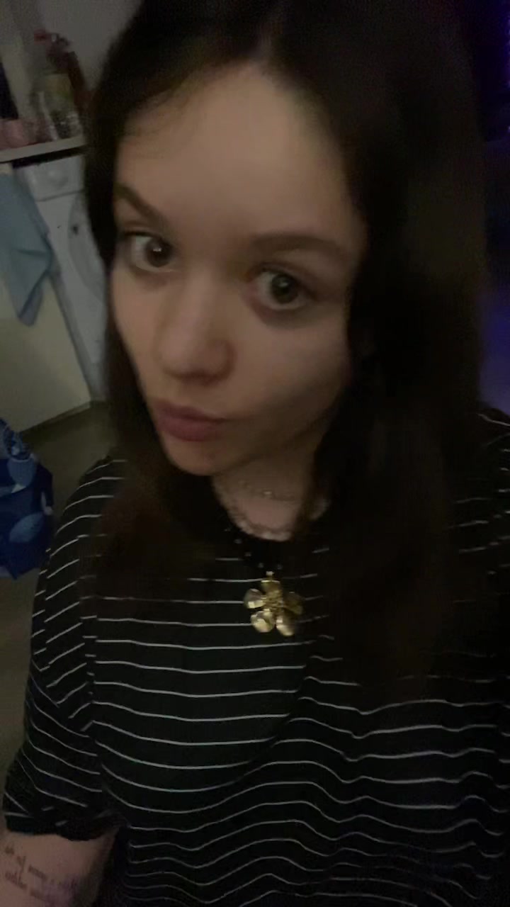@Ava_hlk
