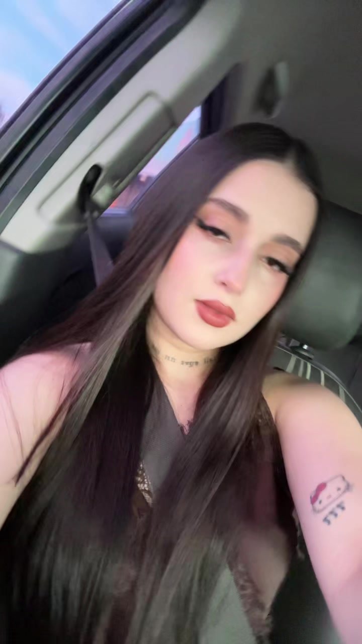 @𝒟𝒾𝒶𝓃𝒾𝓉𝒶🤍