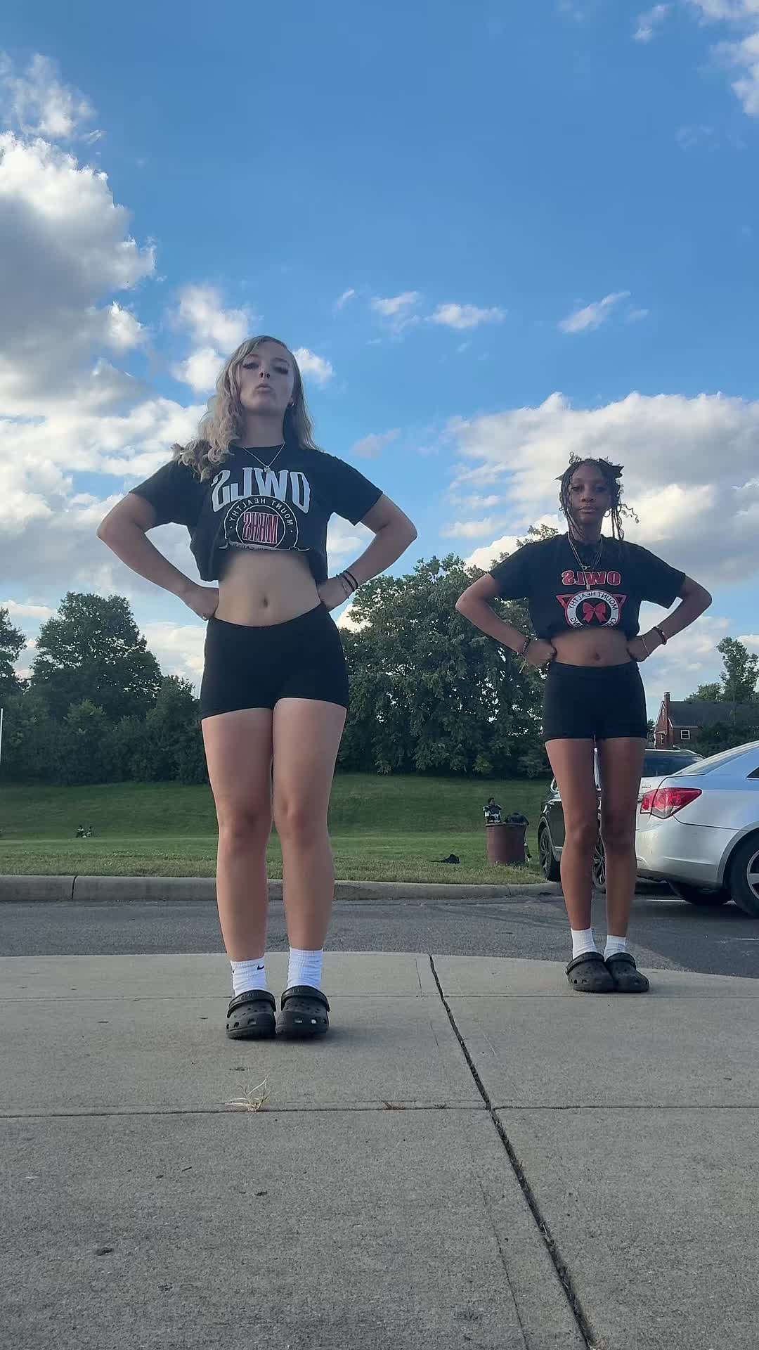 @Thtgirll