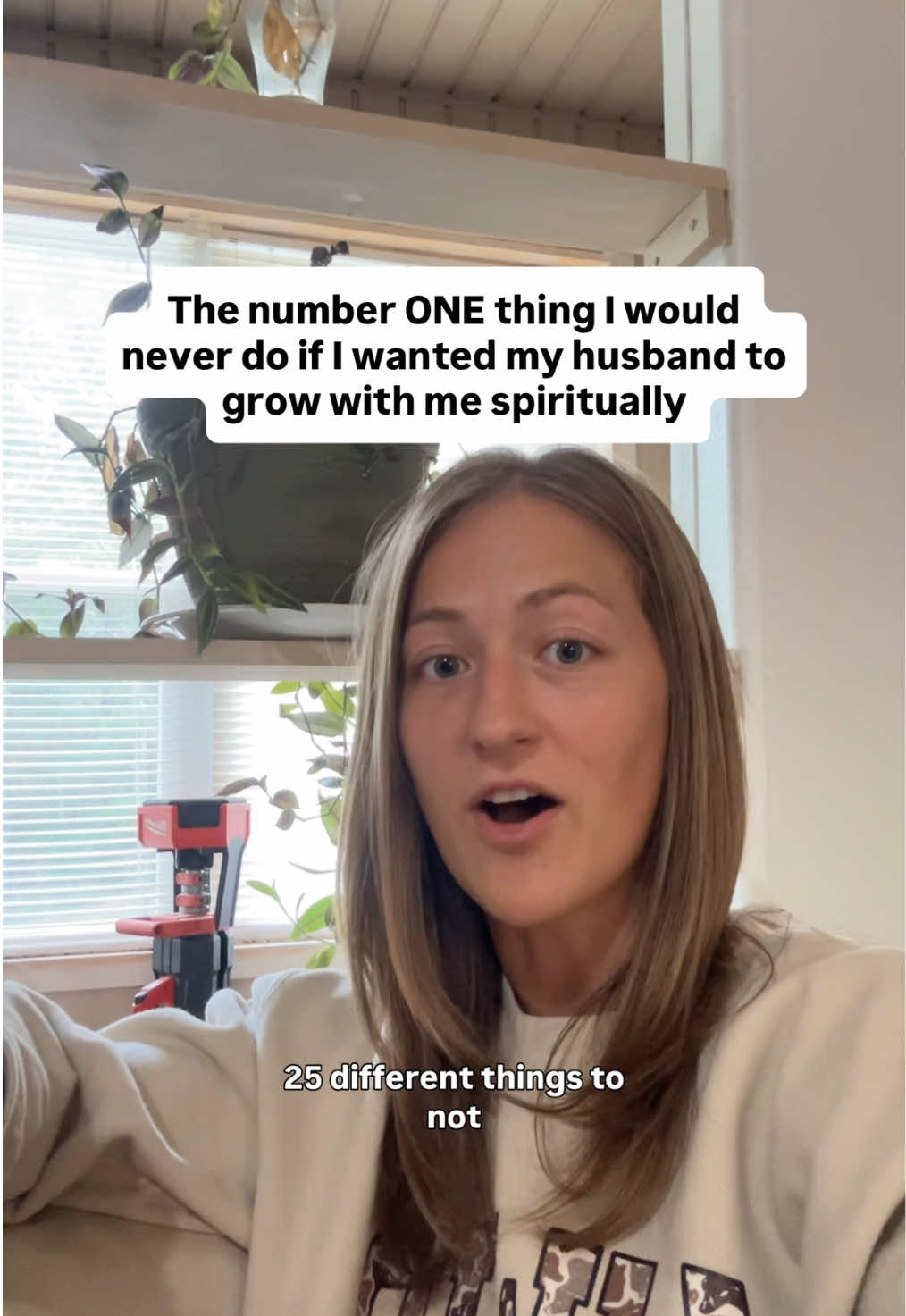 @itselloraallen