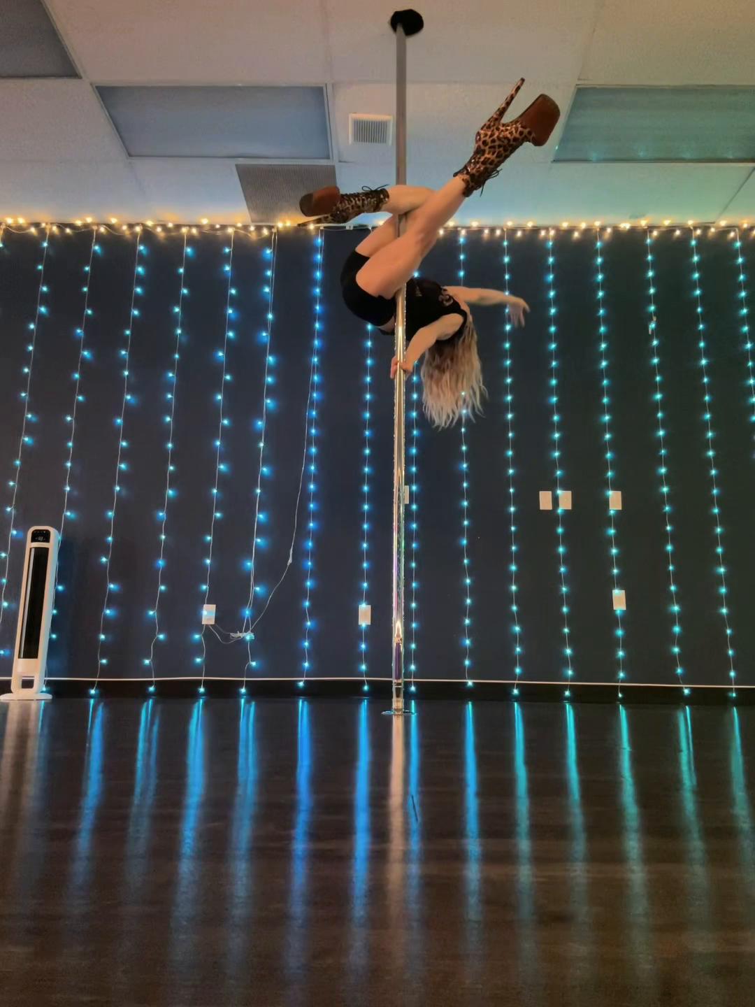 @Gemini Pole Fitness