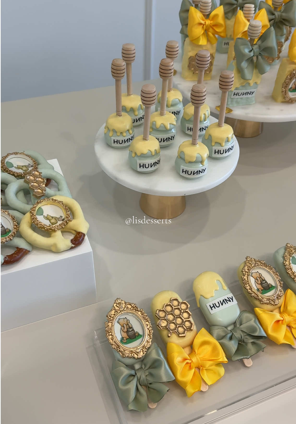 @Lis Desserts | Cape Coral