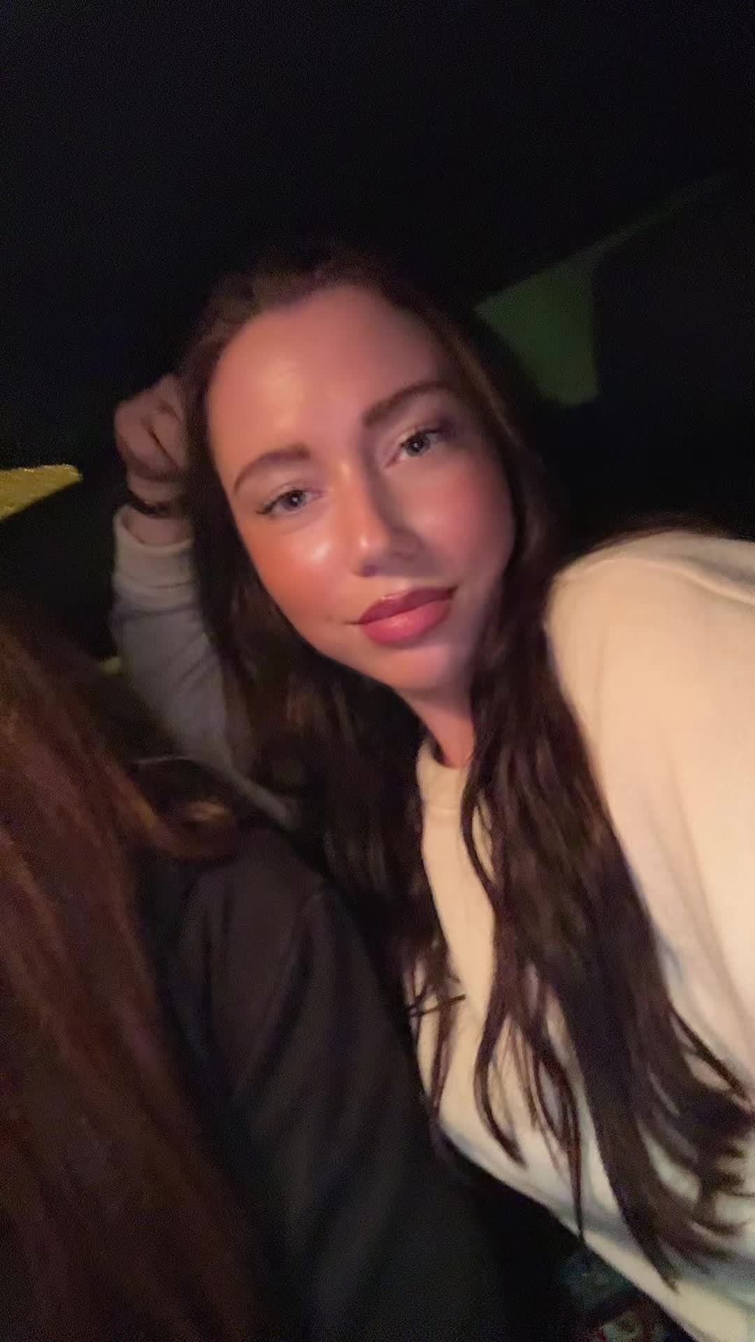 @Jasmina🧸