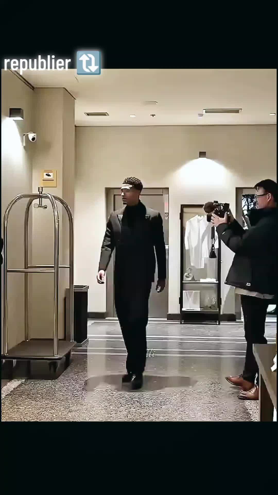 @๐ฉ๐_๐ด๐๐๐๐๐๐๐_18