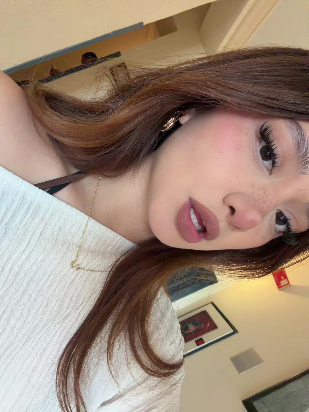 @Mia