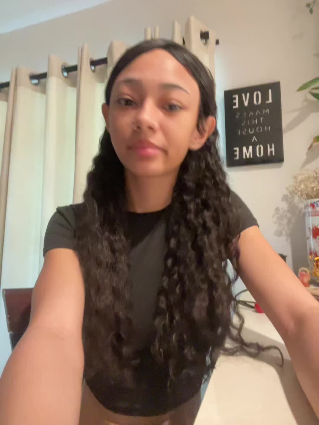 @️