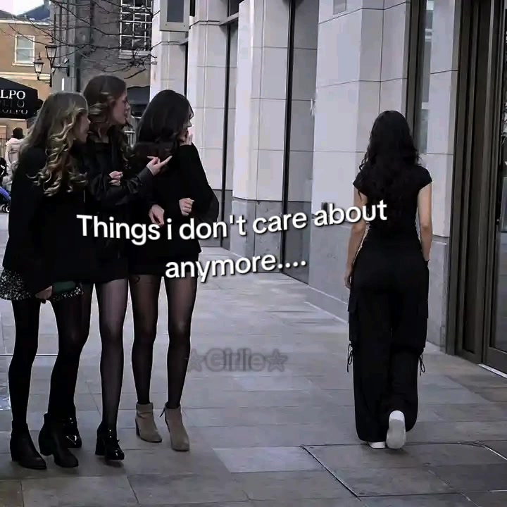 @Girlie