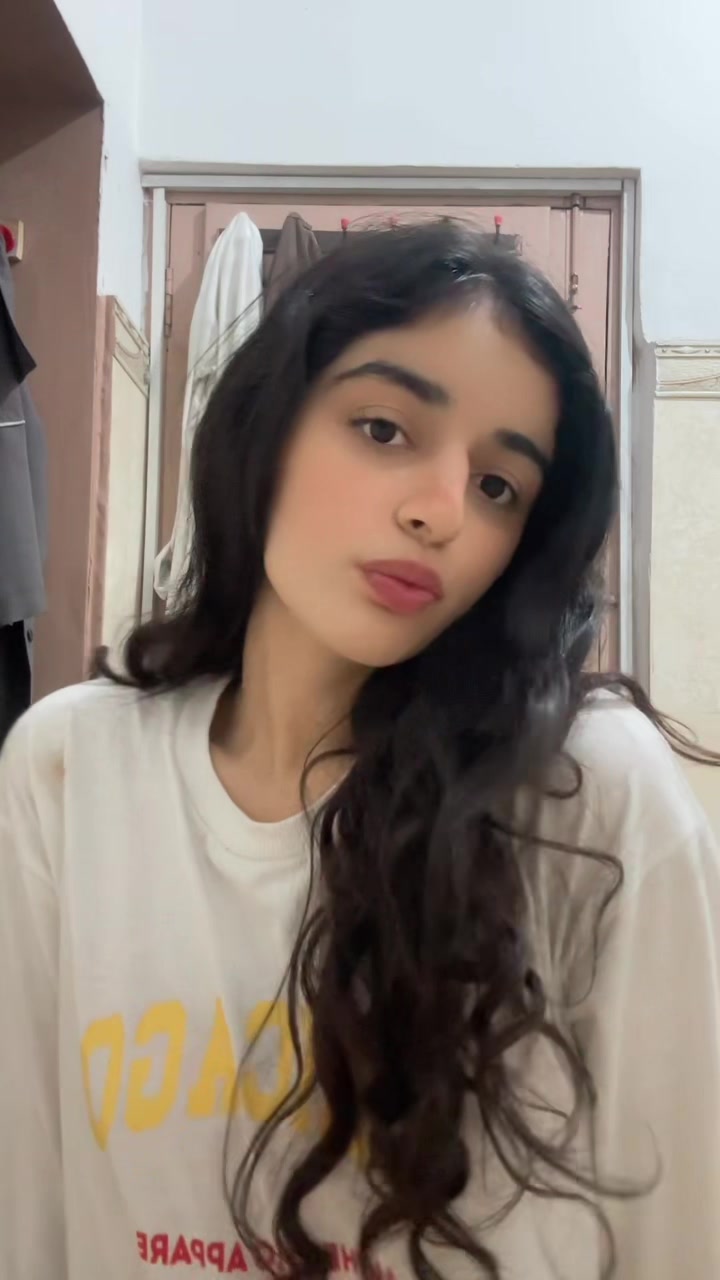 @Who&rsquo;s EmmaSameer ?