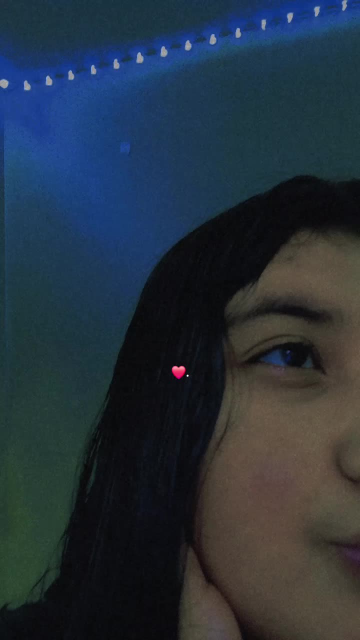 @daniela