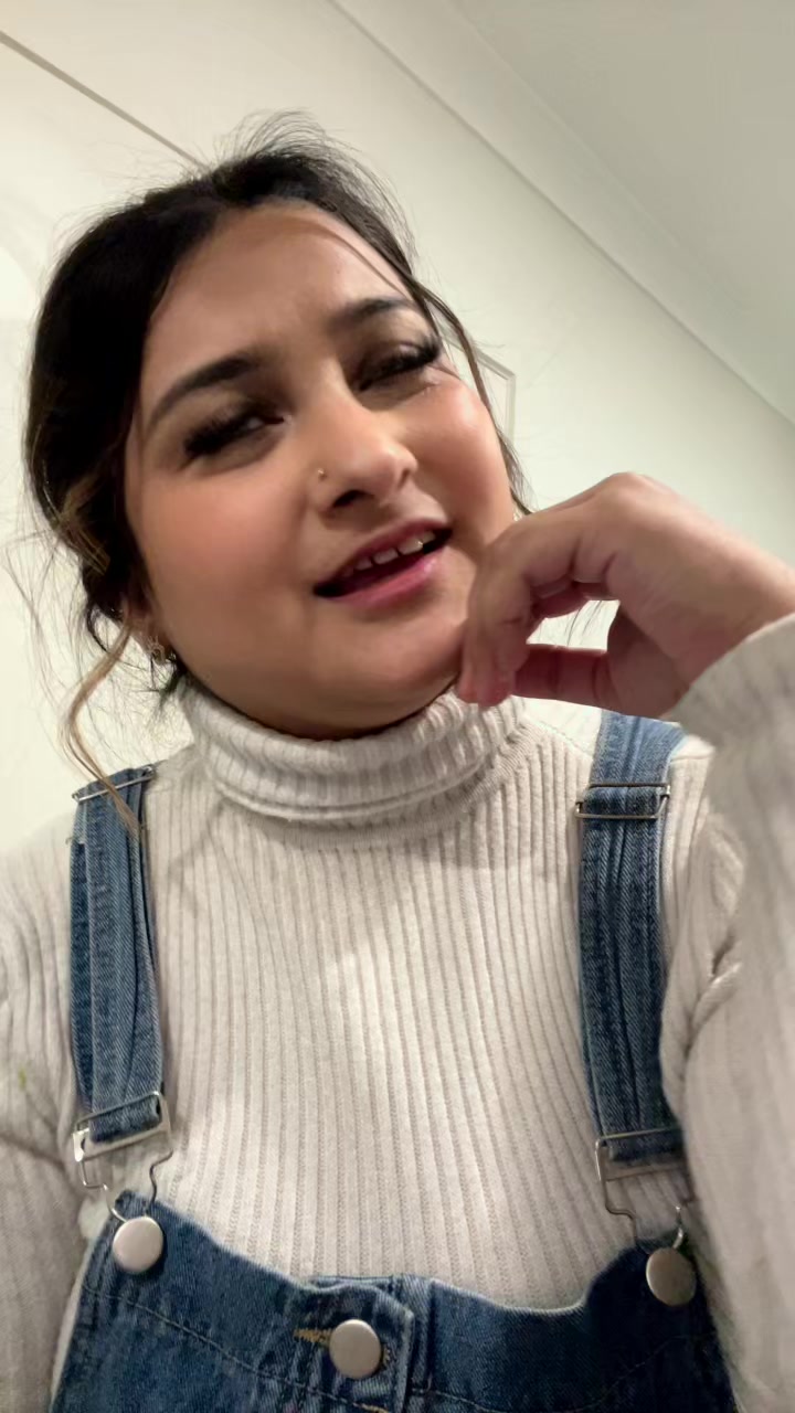 @Comedian Saloni