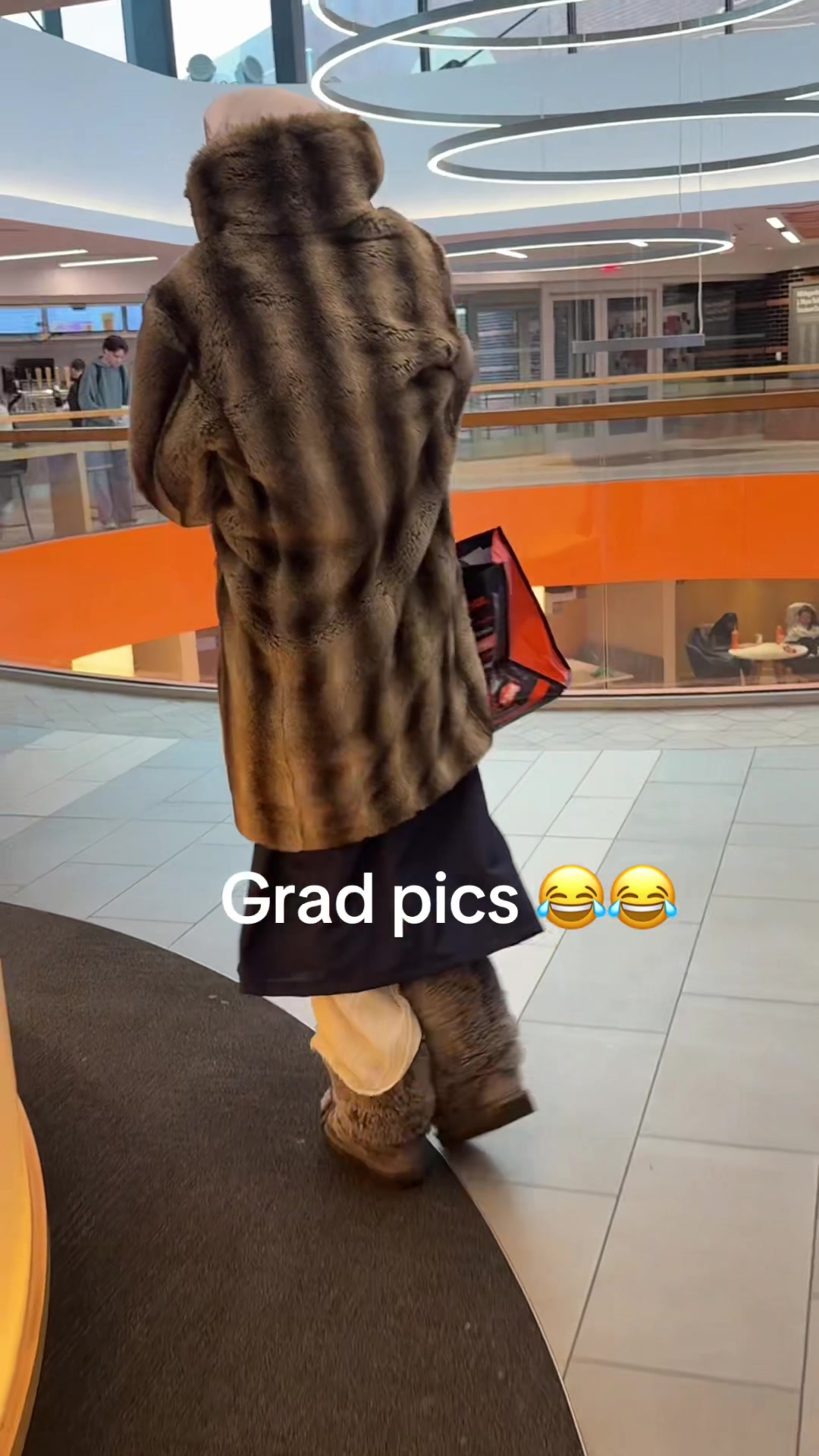 @Celiabedelia29