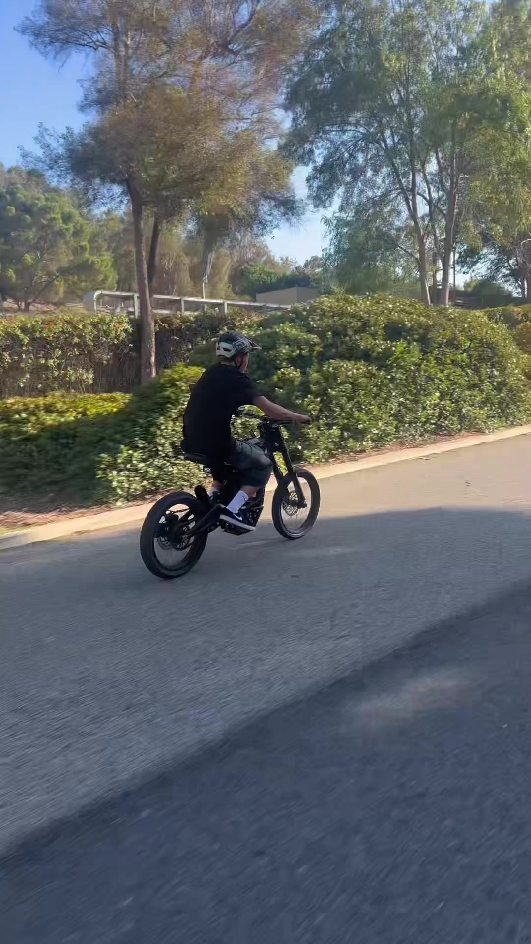 @fluxxcustoms