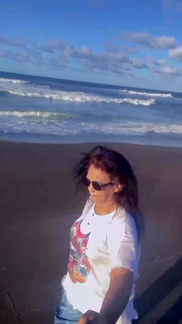 @Nanik M 🇲🇨