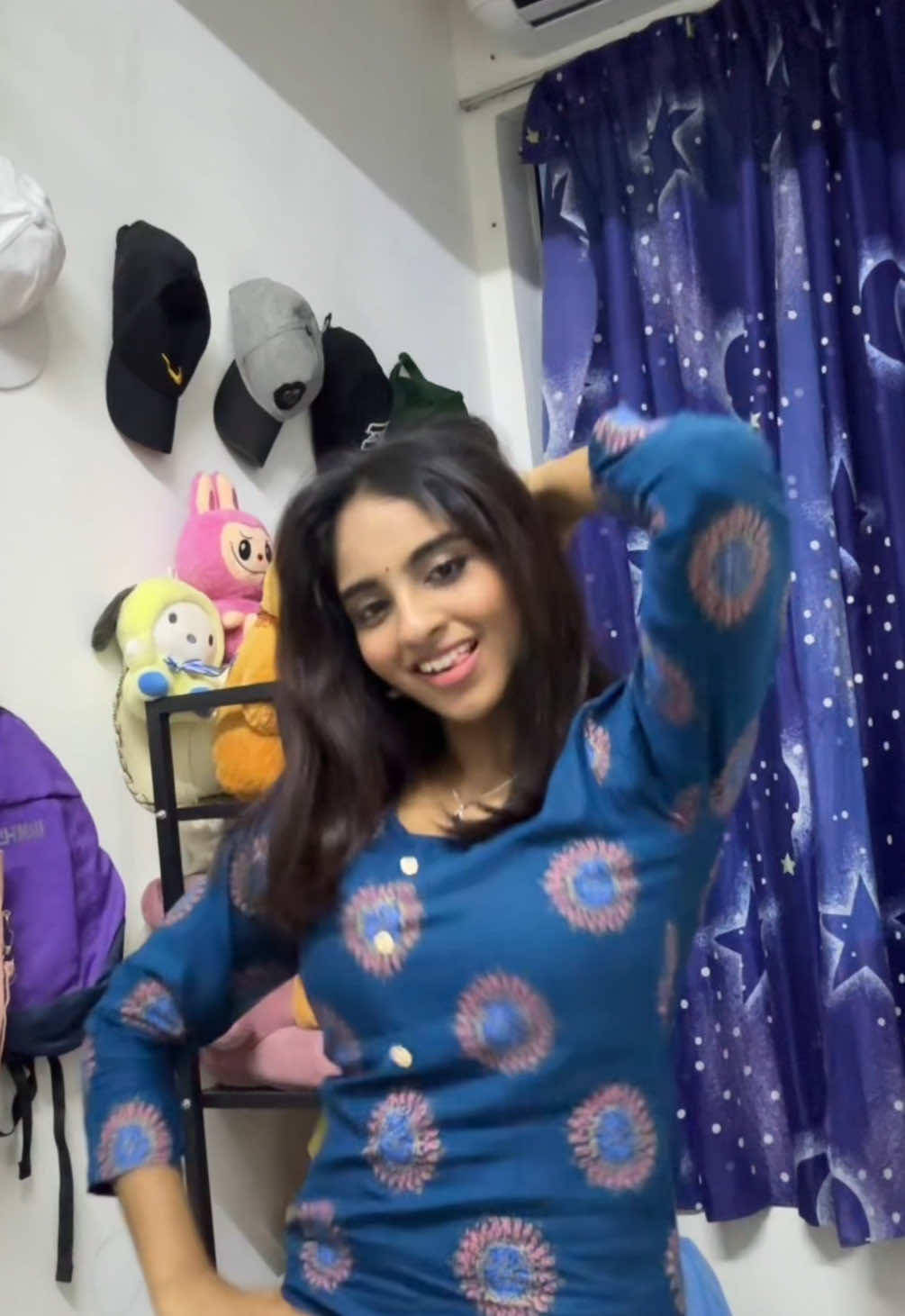 @_.moganapriya