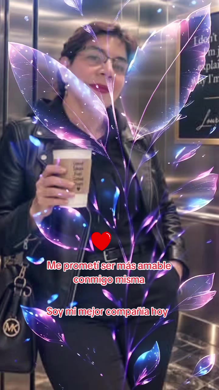 @🥰 *LOURDES RIVERA ⭐️