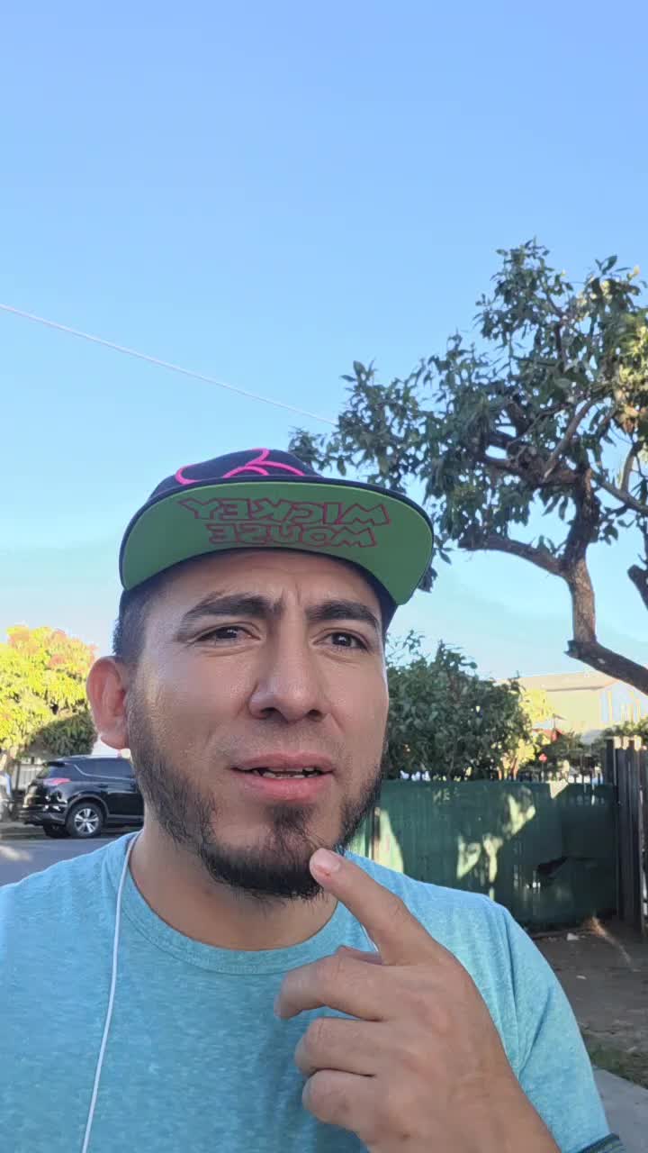 @Demix Stevez