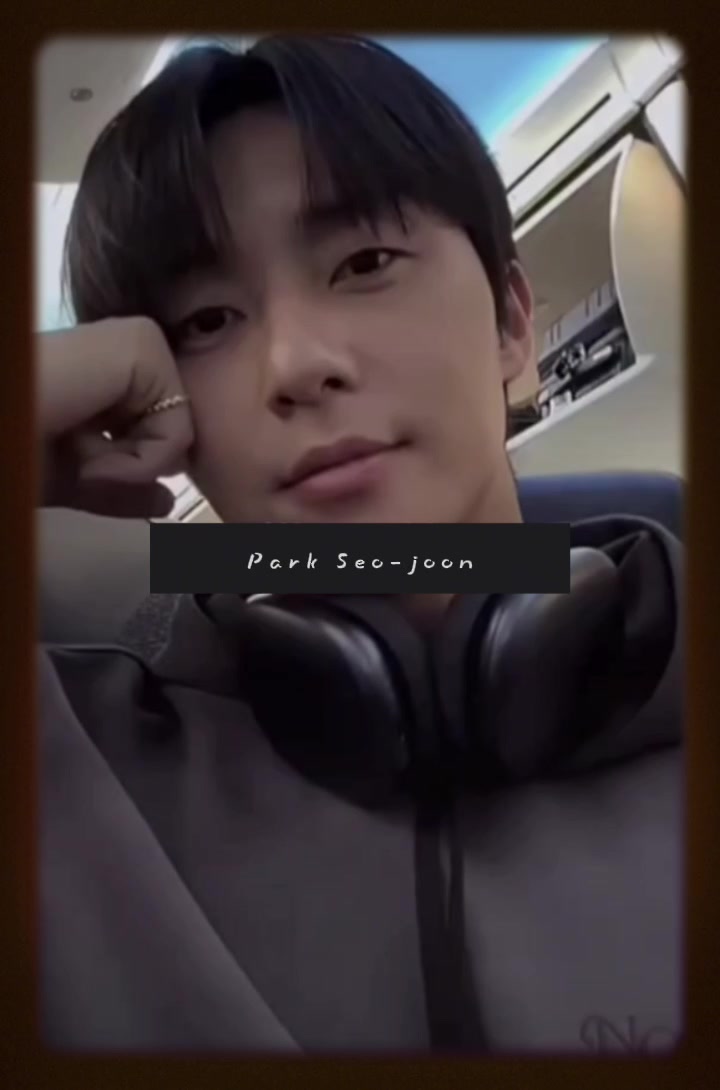 @♡*。➴Ｈyun☆．。．:*･ﾟ