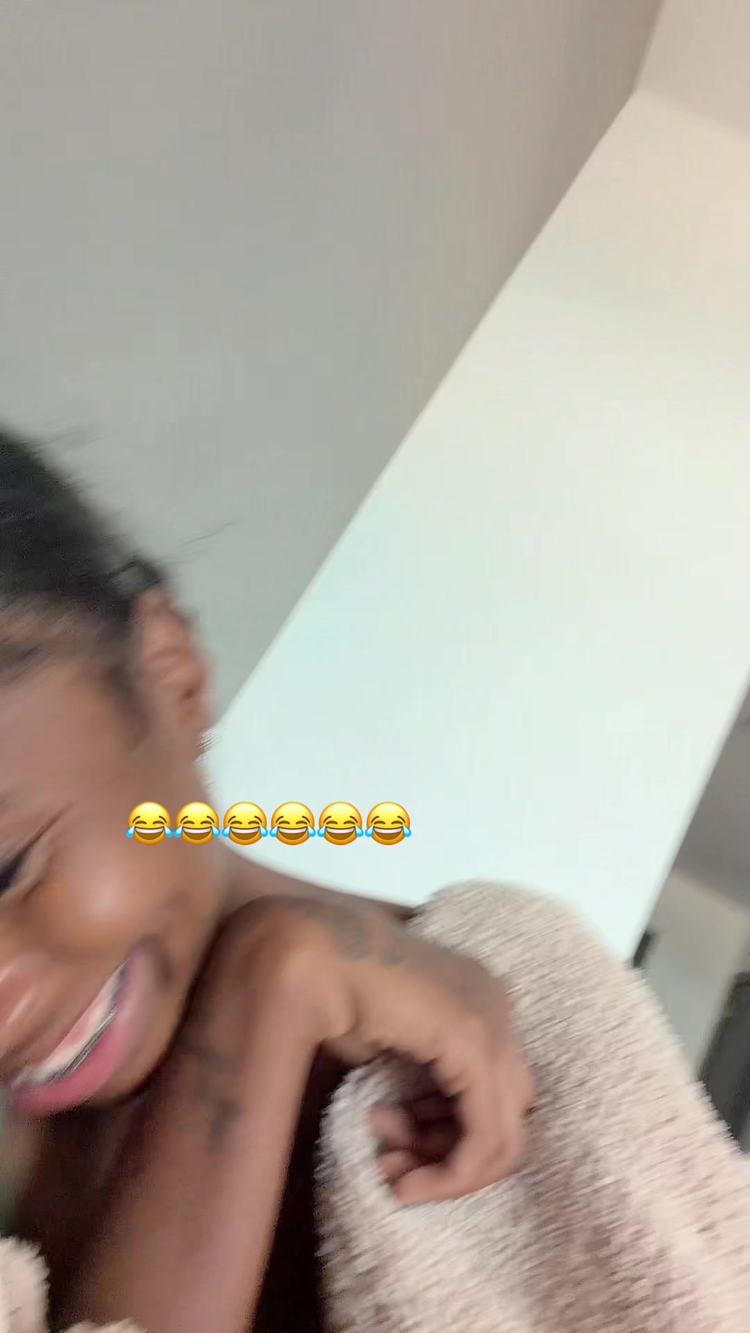 @Azsocute 💋