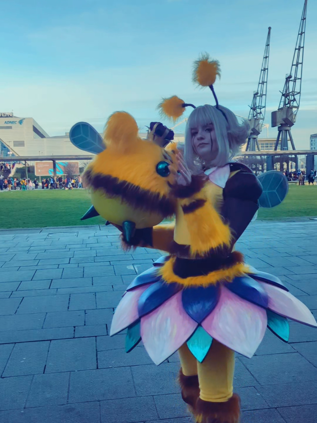 @ShadowBrightCosplay