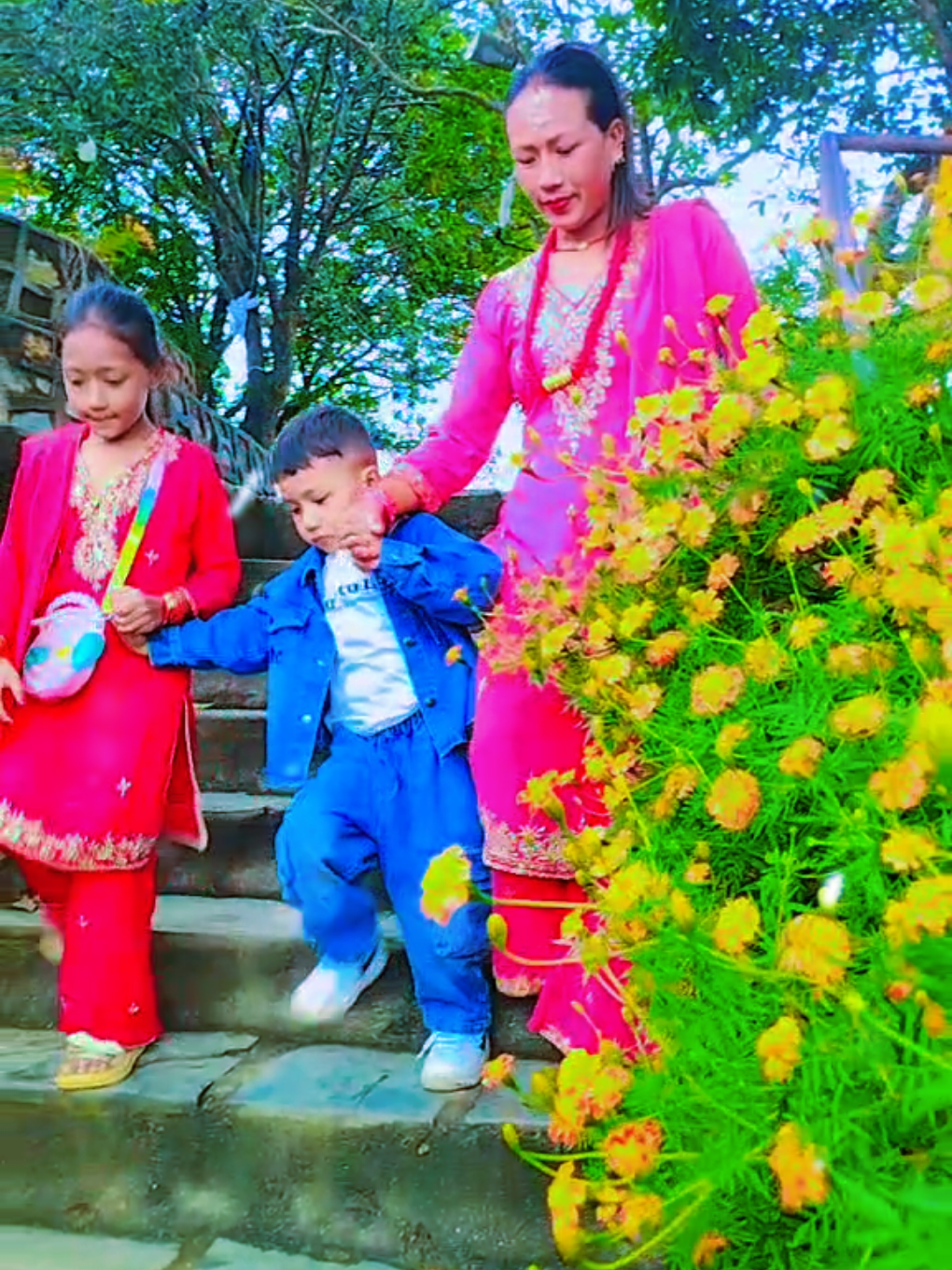 @ཀརྨ་ བླམ