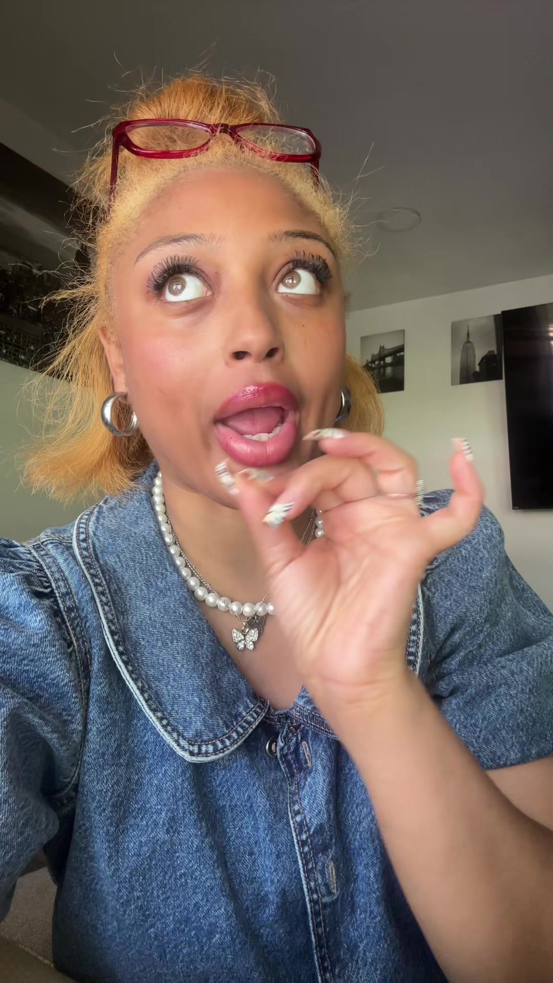 @Ebony Nash