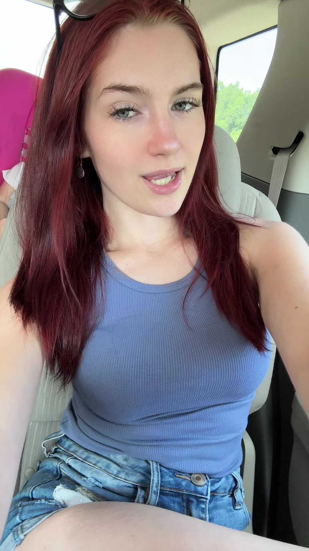 @xbrandi