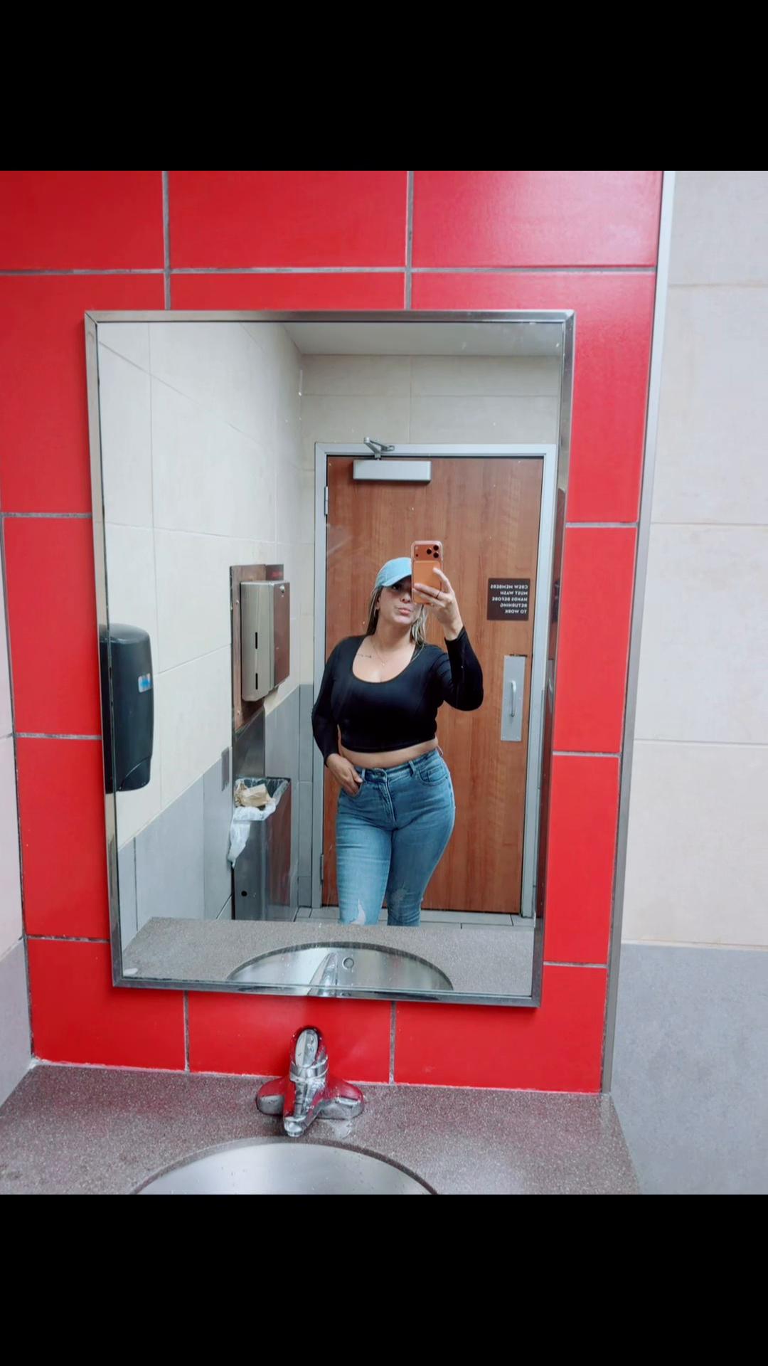 @Gaby🍒
