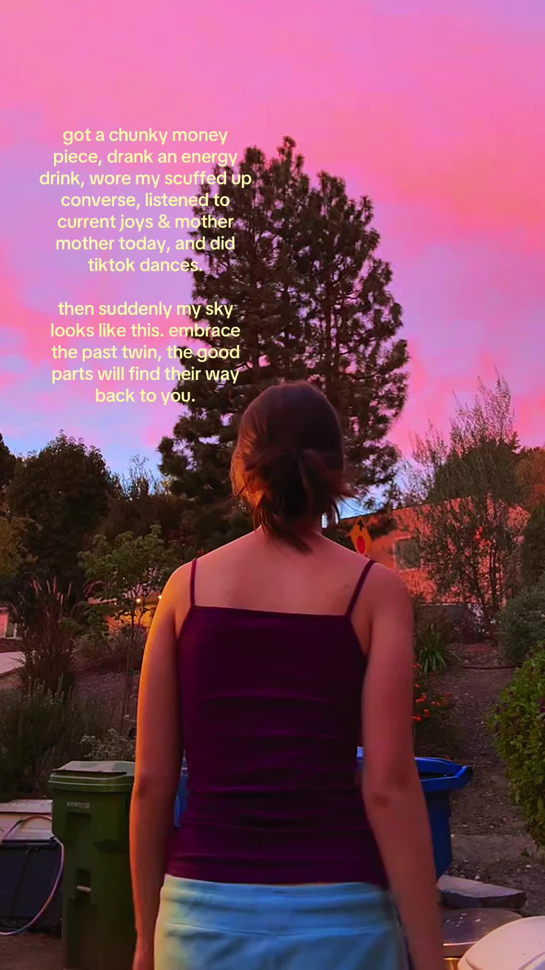 @m 𖦹 l l y
