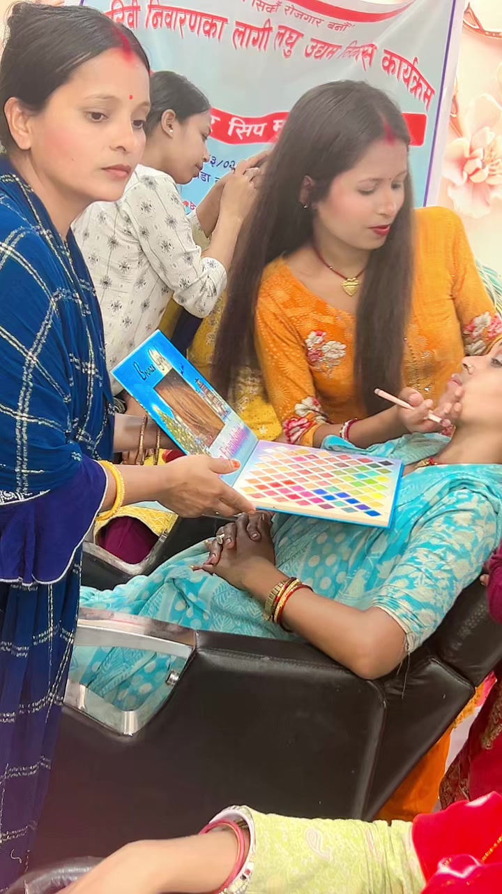@Aarti Beauty parlour