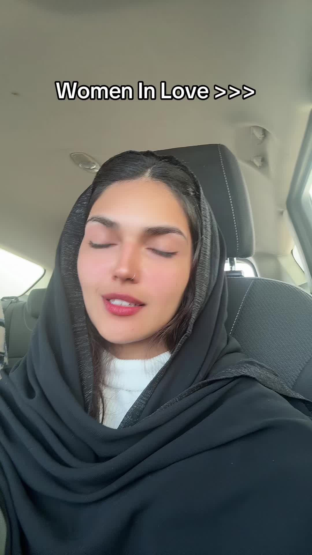 @FARYAL 🕊