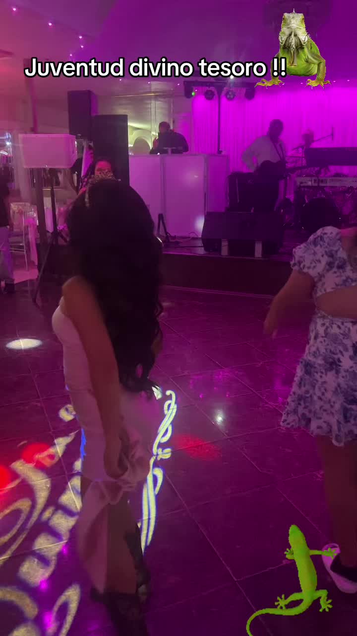@Morena